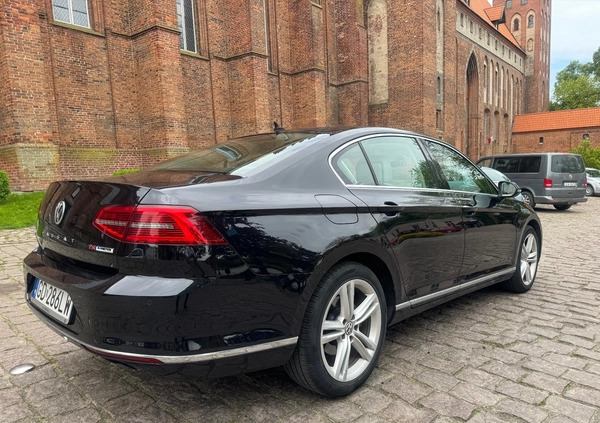 Volkswagen Passat cena 78500 przebieg: 179000, rok produkcji 2016 z Kwidzyn małe 781